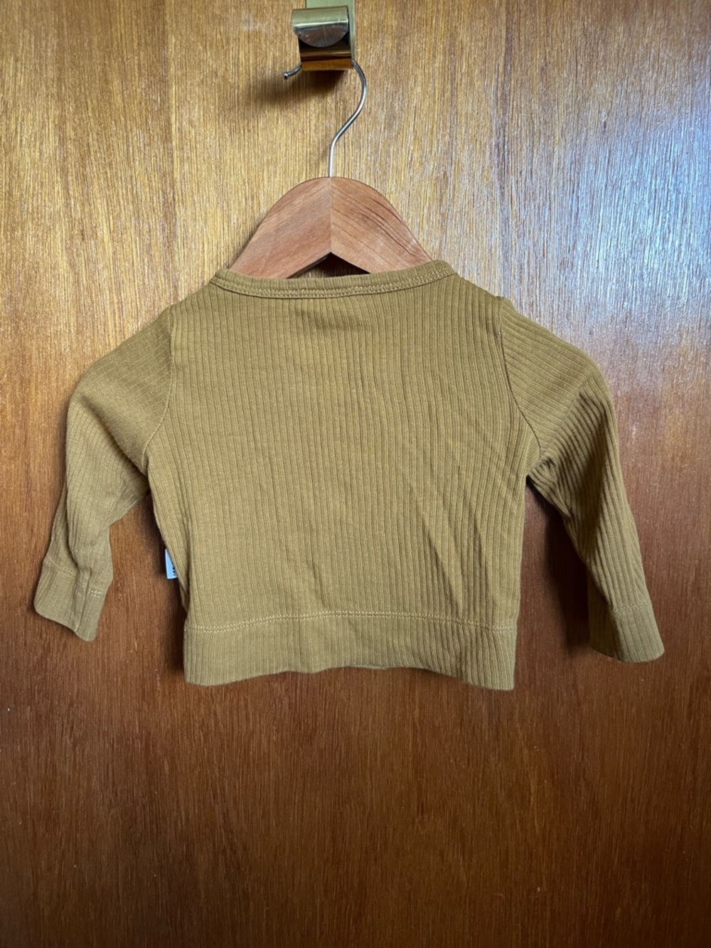 Jamie Kay Ribbed Button-Front Cardigan in Camel - Picture 4 of 5